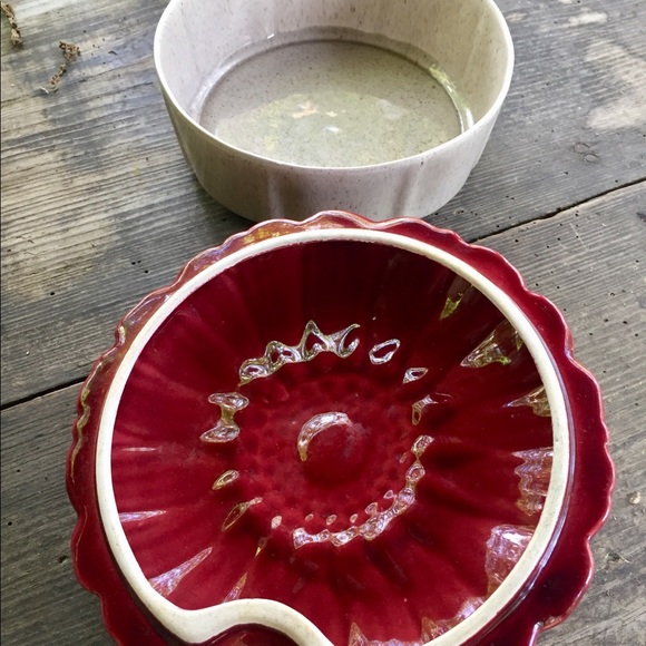 MCM Valley Vista California Server Red Floral Lid - Picture 6 of 9